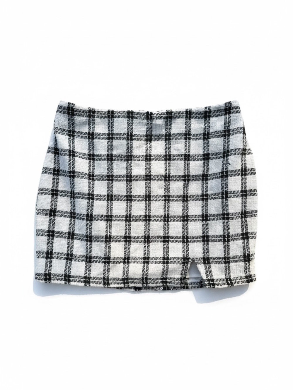 ARULA Black & White Plaid Mini Skirt with Front Notch